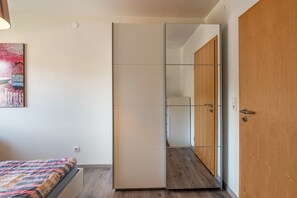 1 camera, Wi-Fi gratuito, lenzuola