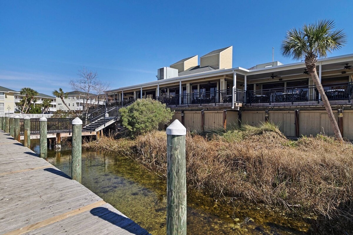 Photo 48 of Boat & Pet Friendly, Walk2Beach, FREE Golf, Pools, Pickleball, Tennis, Beach Bar, Sandpiper Cove 39
