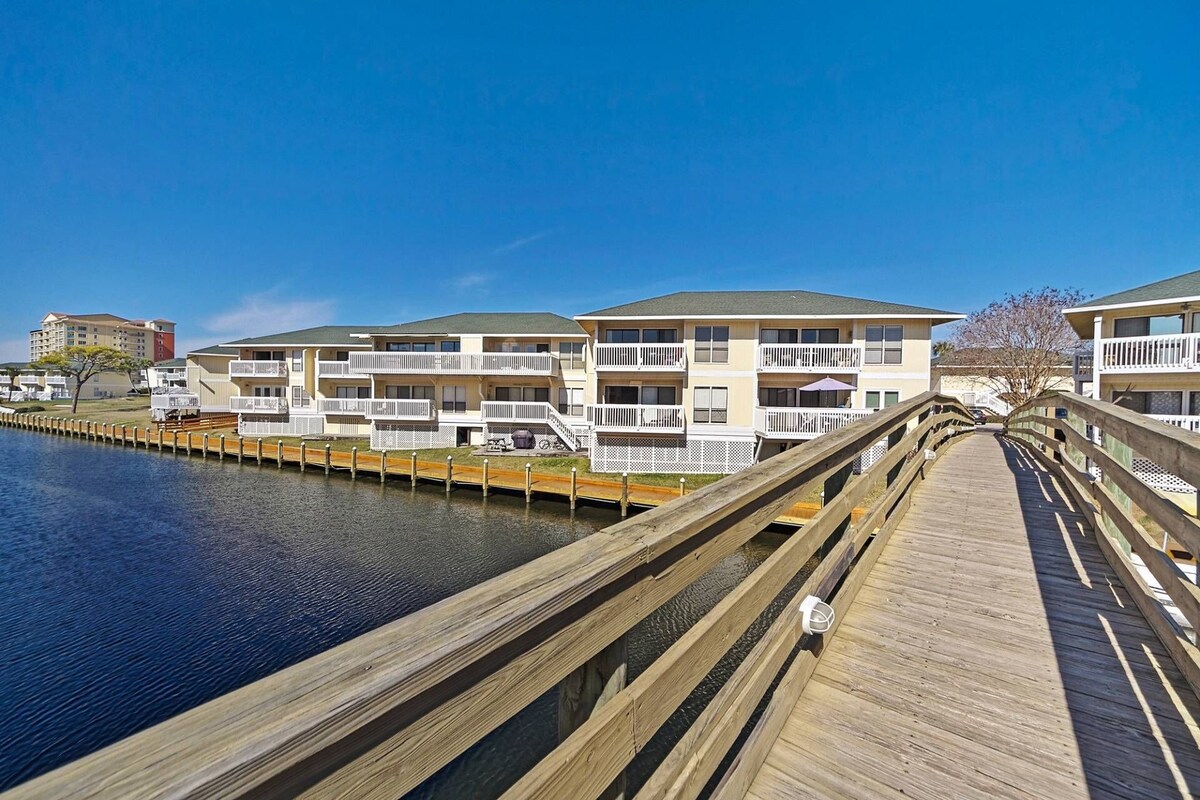 Photo 50 of Boat & Pet Friendly, Walk2Beach, FREE Golf, Pools, Pickleball, Tennis, Beach Bar, Sandpiper Cove 39
