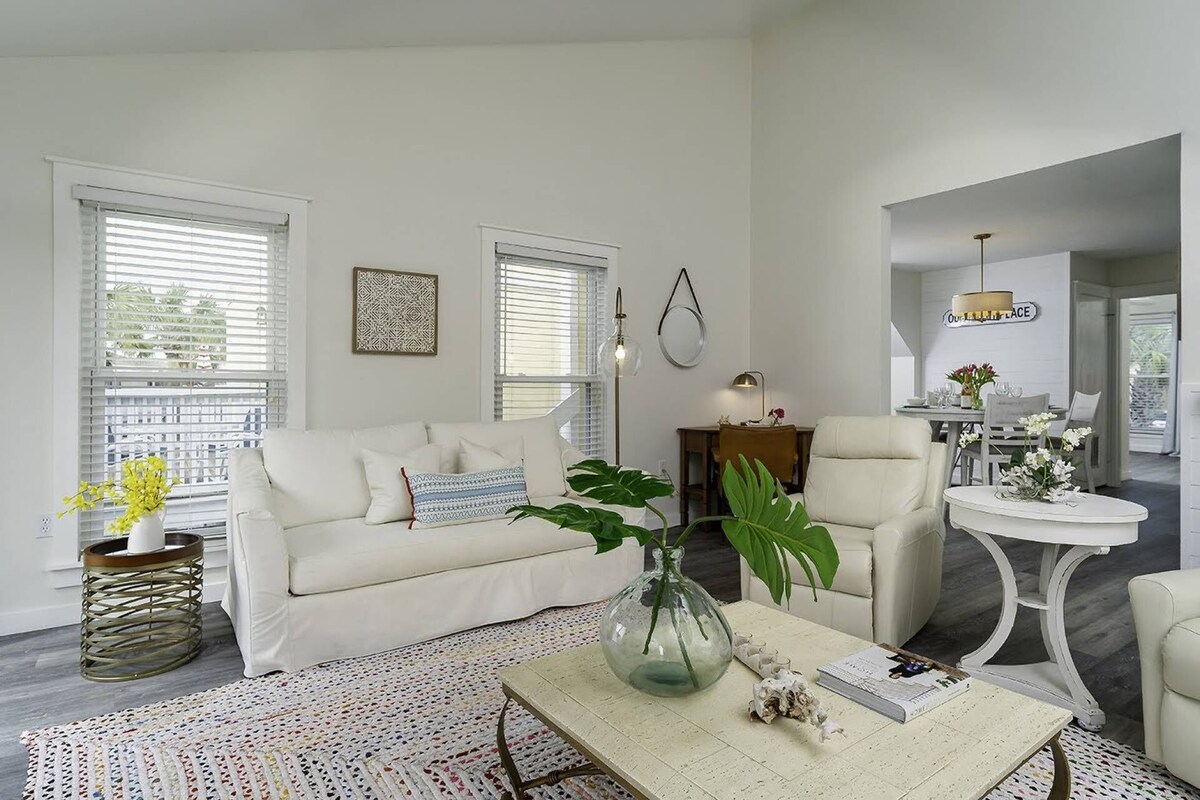 Photo 17 of Boat & Pet Friendly, Walk2Beach, FREE Golf, Pools, Pickleball, Tennis, Beach Bar, Sandpiper Cove 39