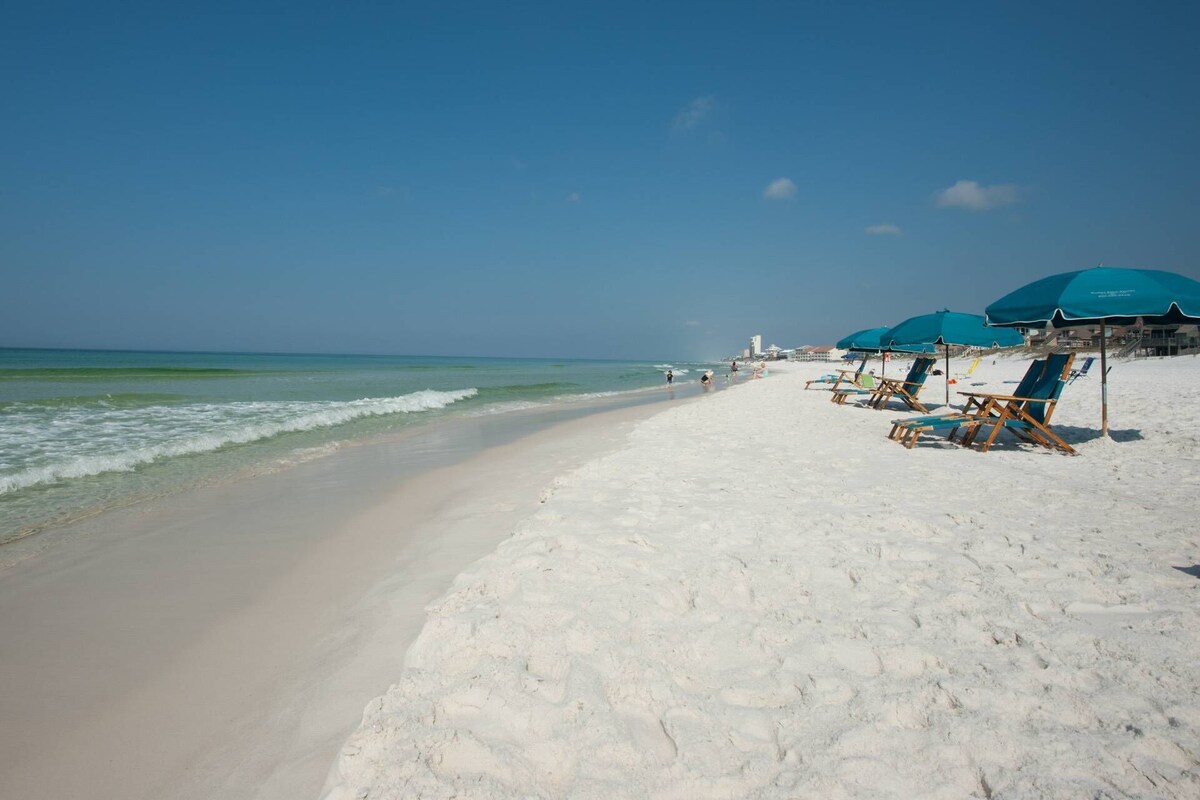 Photo 38 of Boat & Pet Friendly, Walk2Beach, FREE Golf, Pools, Pickleball, Tennis, Beach Bar, Sandpiper Cove 39