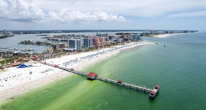 The Cottage in Clearwater - 30 Day Minimum Stay