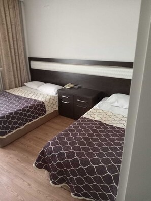 Klassieke kamer, roken, uitzicht op stad | Woonruimte