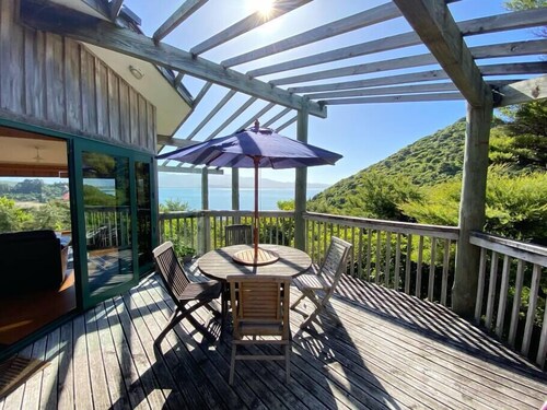 Tata Beach Heights - Spectacular Ocean and Bush Views