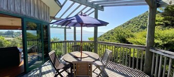 Tata Beach Heights - Spectacular Ocean and Bush Views