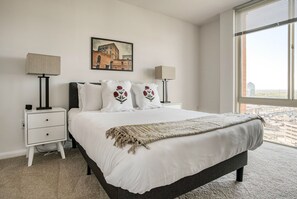 2 soverom, strykejern/-brett, wi-fi og sengetøy