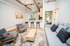 Télévision, espaces bureaux