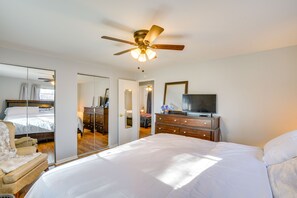 4 habitaciones, tabla de planchar con plancha, wifi y ropa de cama 