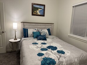 3 dormitorios, escritorio, wifi gratis y ropa de cama