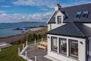 Terrace/patio - Driftwood (South Uist)