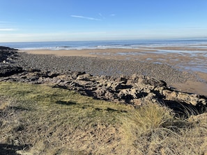 Beach nearby - Kenfig Farm (Pyle)