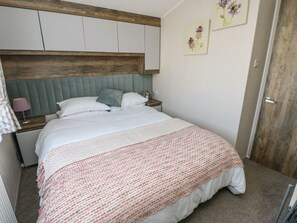 2 camere, con stile personalizzato, con arredamento individuale