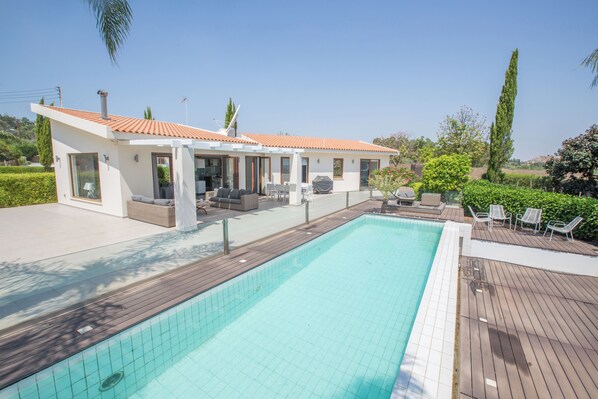 Piscine extérieure