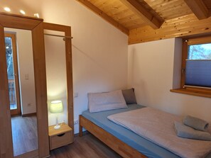 2 chambres, accĂšs Internet, draps fournis