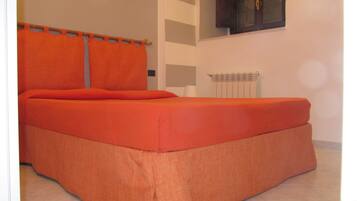 2 bedrooms, iron/ironing board, travel crib, free WiFi