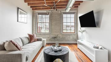 Smart TV, libros, películas con cargo, servicios de streaming