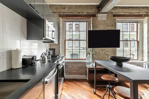 Luxury-Suite, 1 King-Bett und Schlafsofa | Eigene Küche | Kühlschrank, Mikrowelle, Ofen, Herdplatte