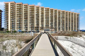 Exterior - Phoenix V 717 ~ In/Outdoor Pools, Hot Tub, Splash Pad + $400 FREE Activities Daily ~ Zoo/Parasail+ (Orange Beach)