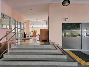 Interior entrance - Nanthana Villa (Pattaya)