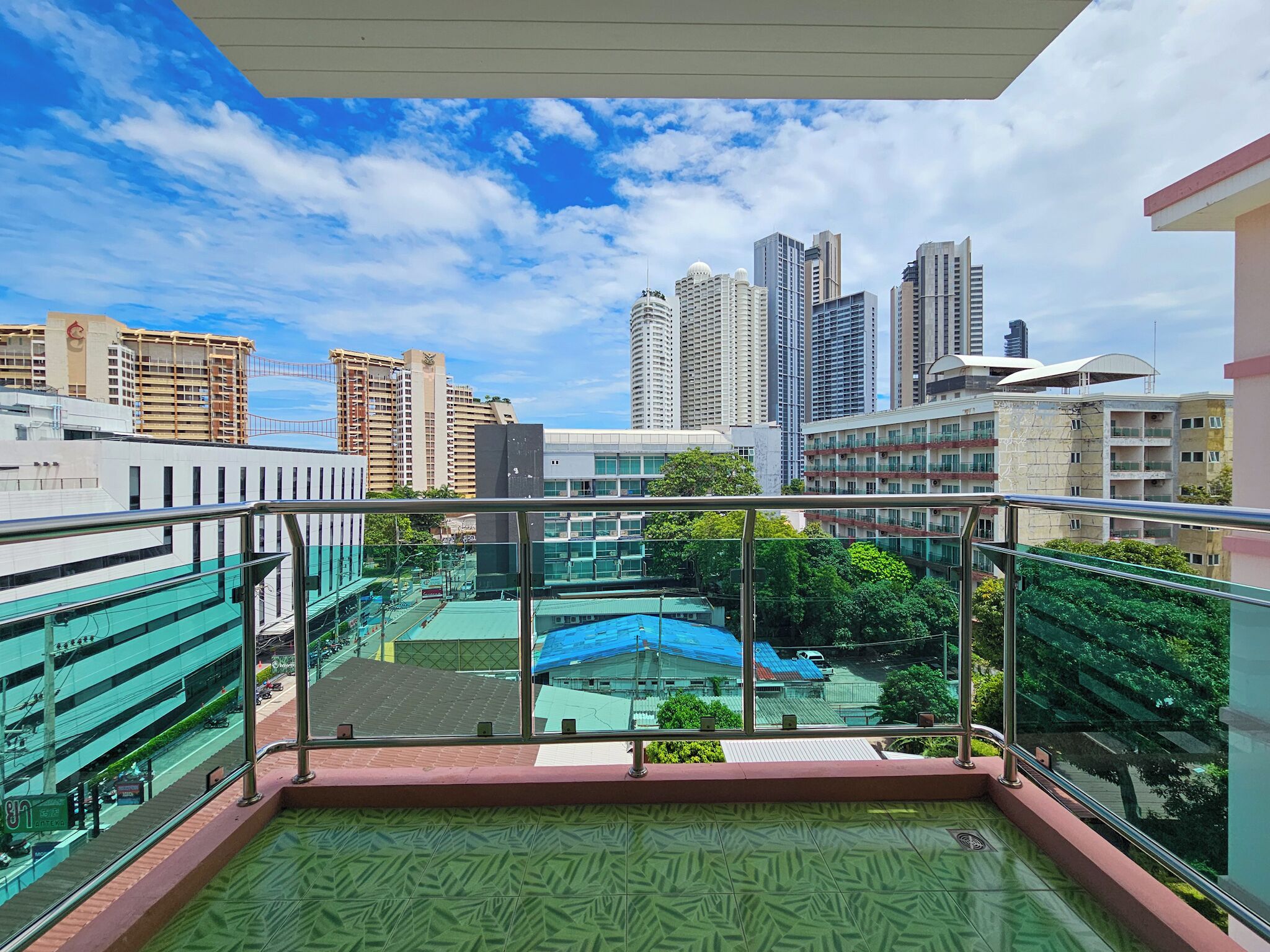 Grand Suite Double | Balcony view