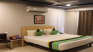 1 bedroom, desk, soundproofing, free WiFi - Destino by Halcyon Hitec City (Hyderabad)
