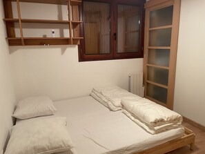 3 bedrooms, WiFi