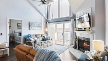 Smart TV, DVD player, books