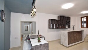 Unclassified image, 2 of 12, button - Hotel Downtown (Yerevan)