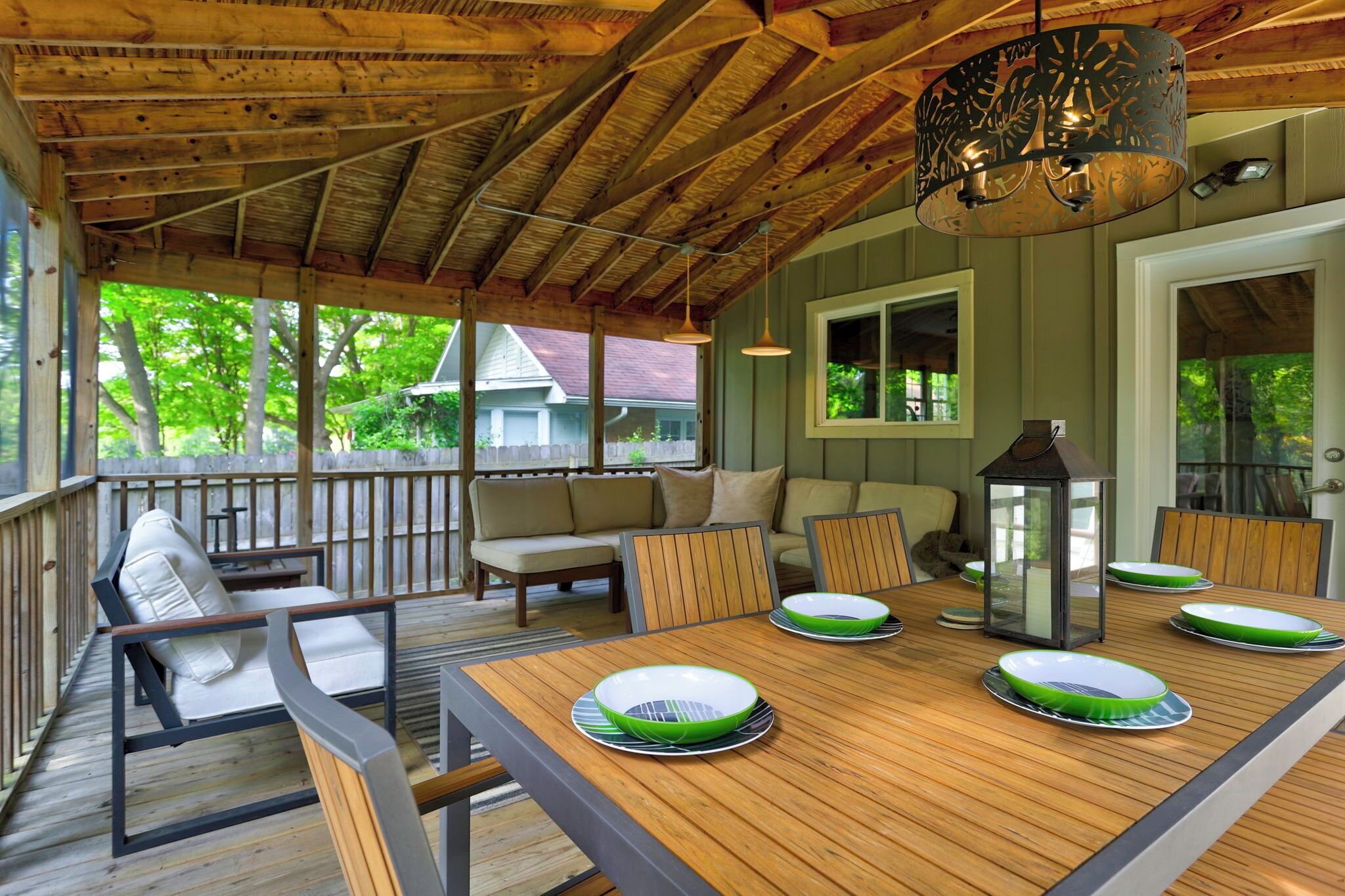 Nesting Nook | 3 BR | Steps from Downtown Saugatuck