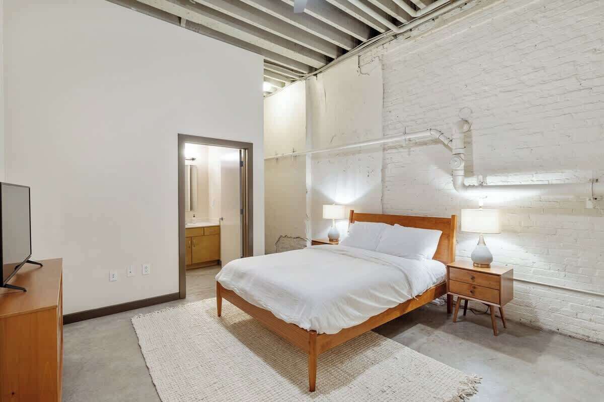 1 chambre, fer et planche à repasser, Wi-Fi, literie fournie