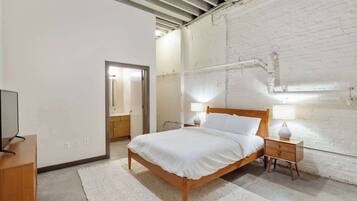 1 chambre, fer et planche à repasser, Wi-Fi, literie fournie