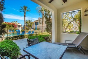 Outdoor dining - Poolside Paradise B | Studio Legacy Villa (La Quinta)