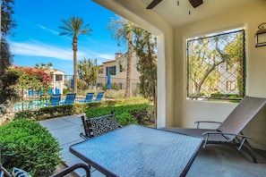 Outdoor dining - Poolside Paradise B | Studio Legacy Villa (La Quinta)