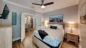 3 habitaciones, tabla de planchar con plancha, internet y ropa de cama 