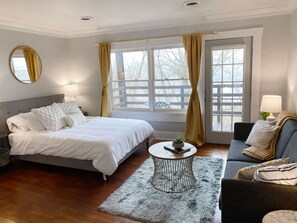 1 chambre, bureau, fer et planche à repasser, Wi-Fi gratuit