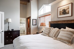 3 bedrooms, iron/ironing board, WiFi, bed sheets - Park City Family Home - Steps to Main Street, Walk to Town Ski Lifts (Park City)