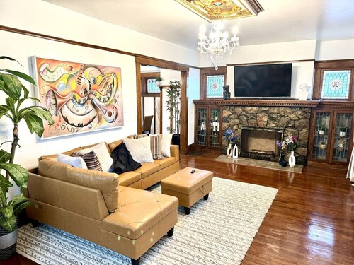 Elwood 3 Bedroom Retreat!