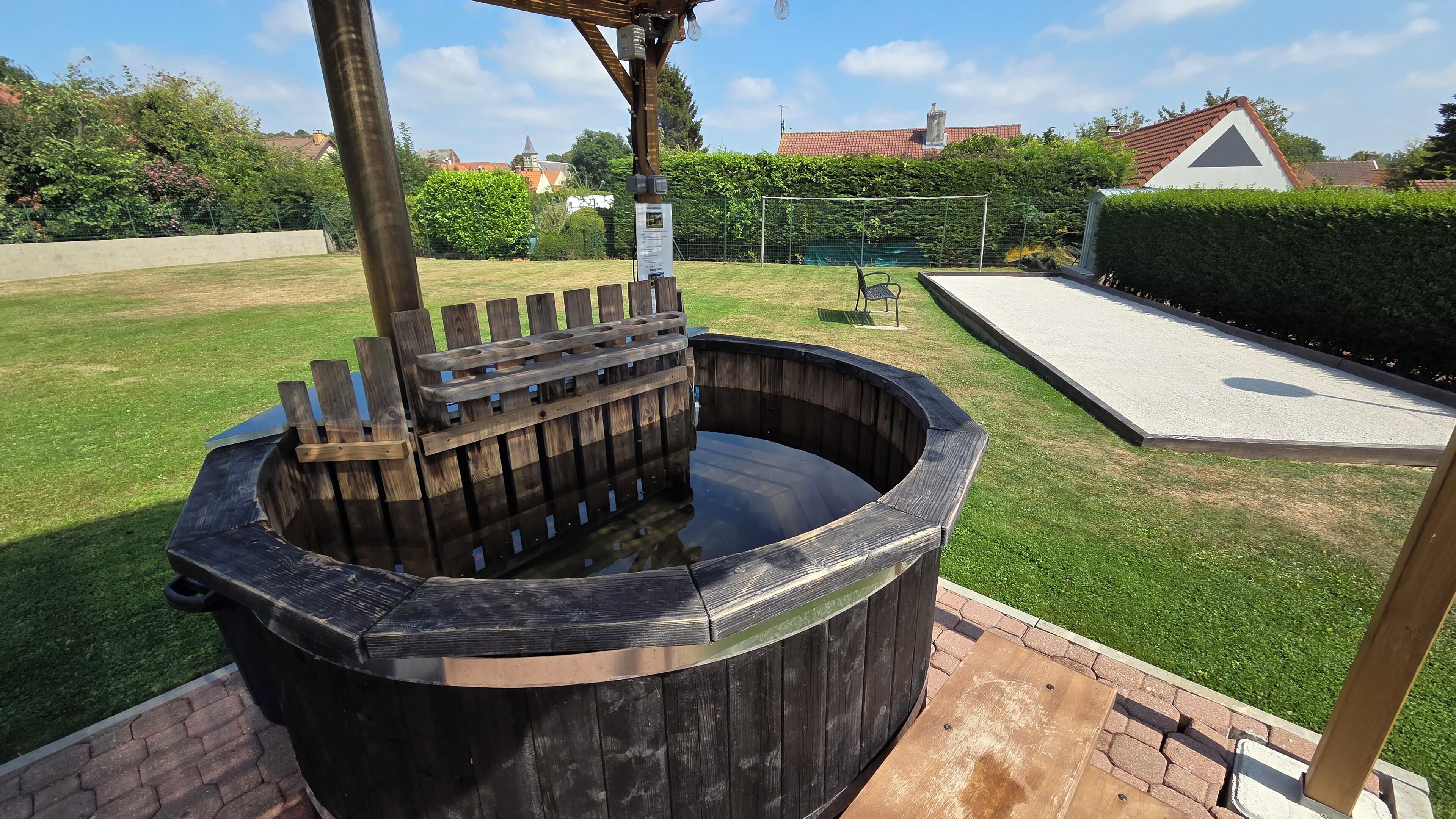 Bain à remous extérieur
