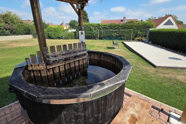 Bain à remous extérieur