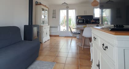 Detached House with Garden, Pets Allowed on Request