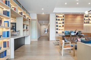 Lobby - 2BR Lux Highrise + Austin + Vibrant Rainey St (Austin)