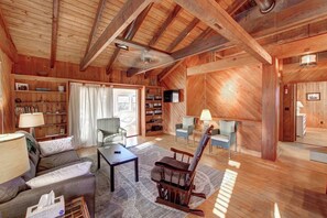 Smart TV - Lucky Tern - Ocracoke Island (Ocracoke)