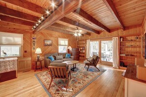 Smart TV - Lucky Tern - Ocracoke Island (Ocracoke)