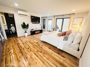 1 Schlafzimmer, Schreibtisch, Bügeleisen/Bügelbrett, WLAN