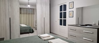 Accogliente Appartamento Nuovissimo,fino a 5 Posti Letto, Park Privato Compreso