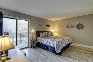 3 Schlafzimmer, Bügeleisen/Bügelbrett, Internetzugang, Bettwäsche