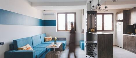 智能電視、書籍