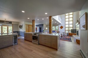 Interior - Spacious Townhome Near Main St & Lake Dillon! (Frisco)