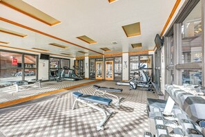 Interior - Near Hiking & Biking: Mtn-view Brian Head Studio! (Brian Head)