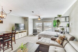 Apartment (0 Bedroom) | Interior - Near Hiking & Biking: Mtn-view Brian Head Studio! (Brian Head)